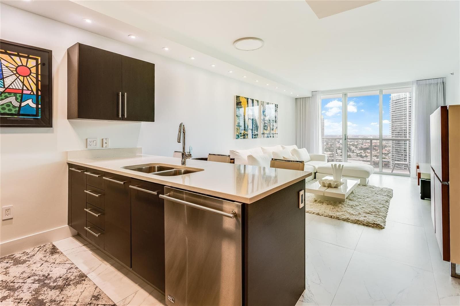 55 SE 6th Street # 3500, Miami FL 33131 — 15