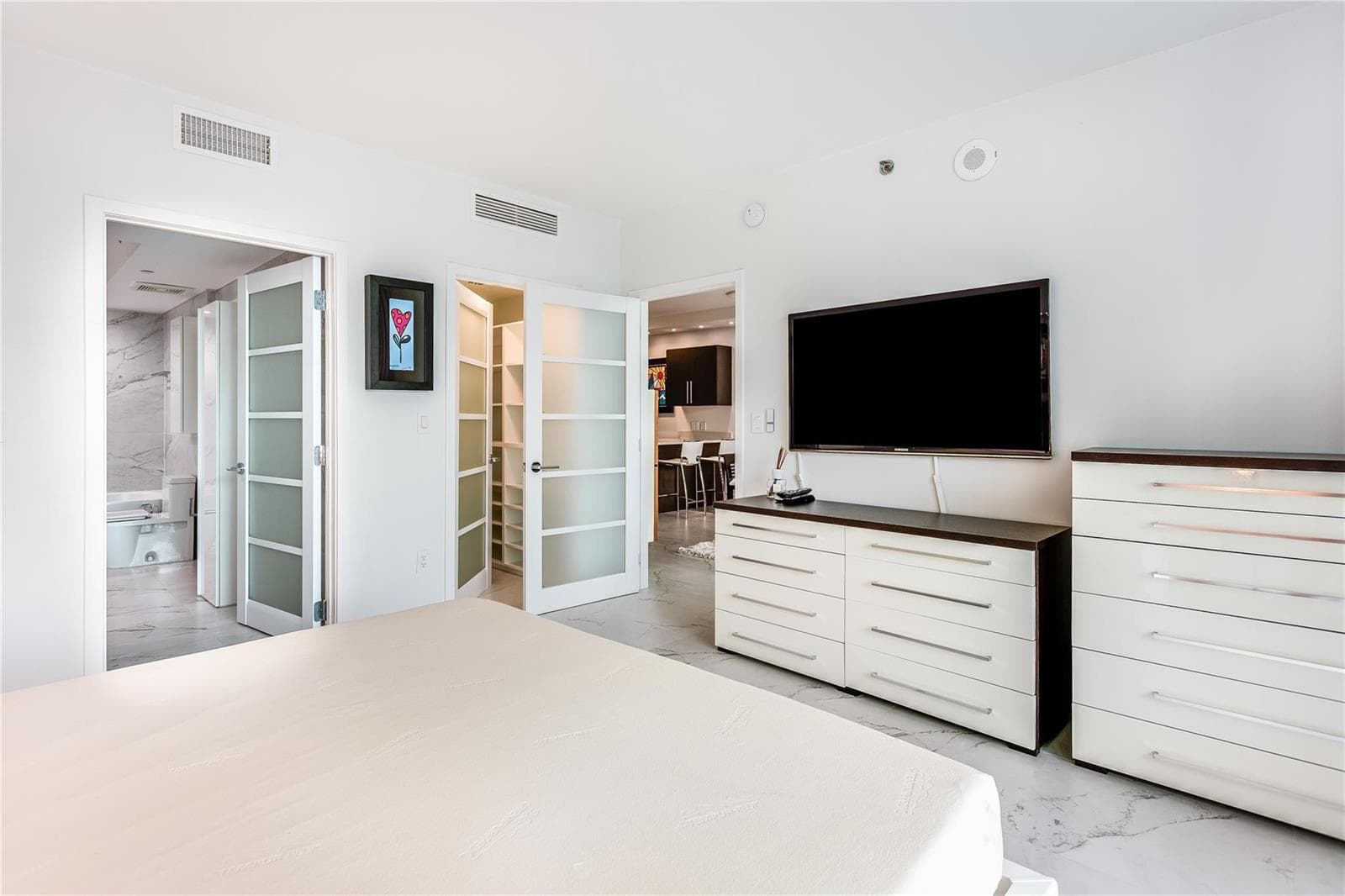55 SE 6th Street # 3500, Miami FL 33131 — 19