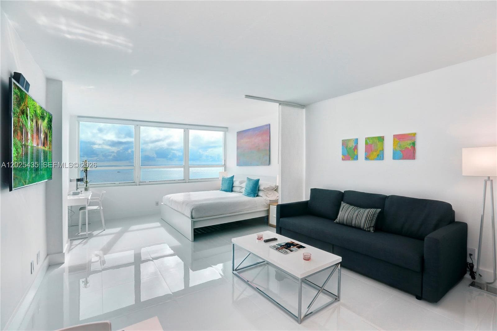 5445 Collins av, Miami Beach FL 33140 — 7