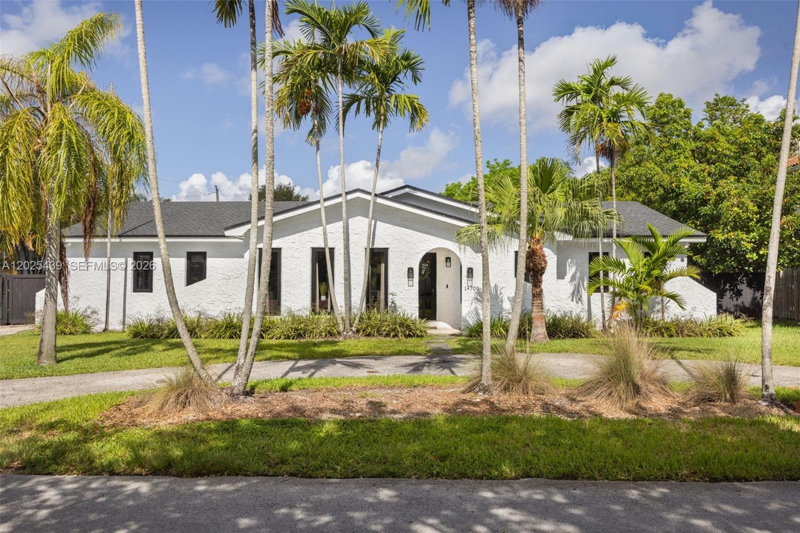 14700 Sailfish Dr, Coral Gables FL 33158 — 2