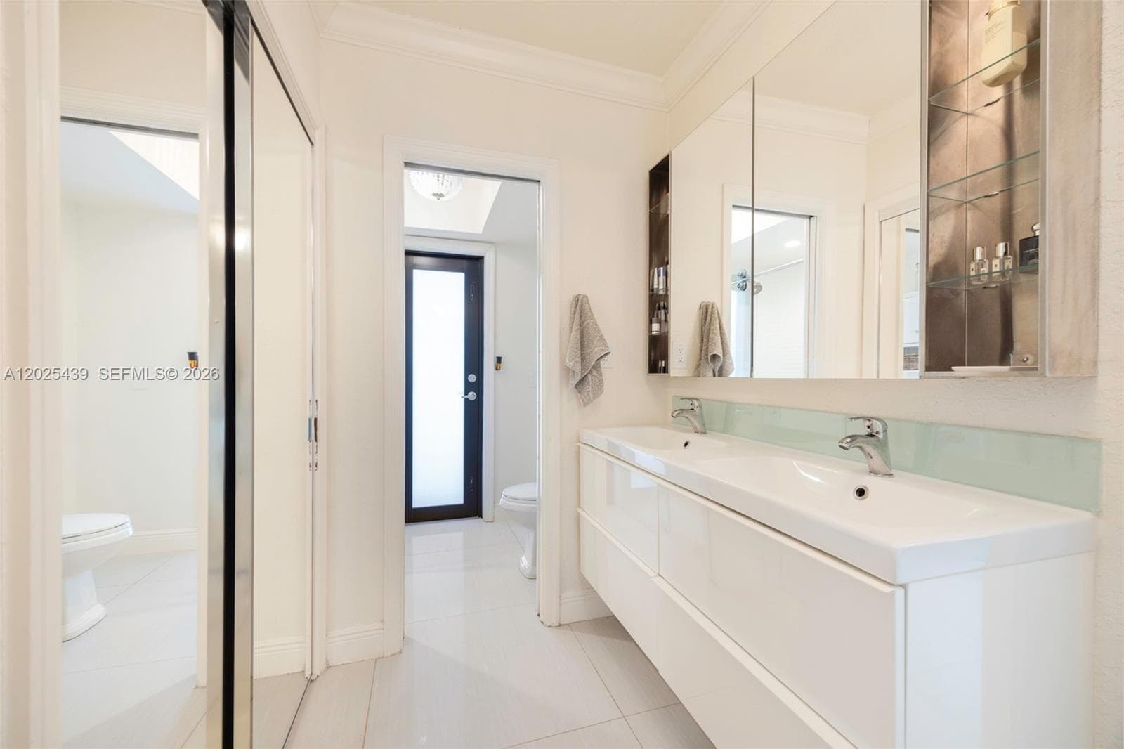 14700 Sailfish Dr, Coral Gables FL 33158 — 16