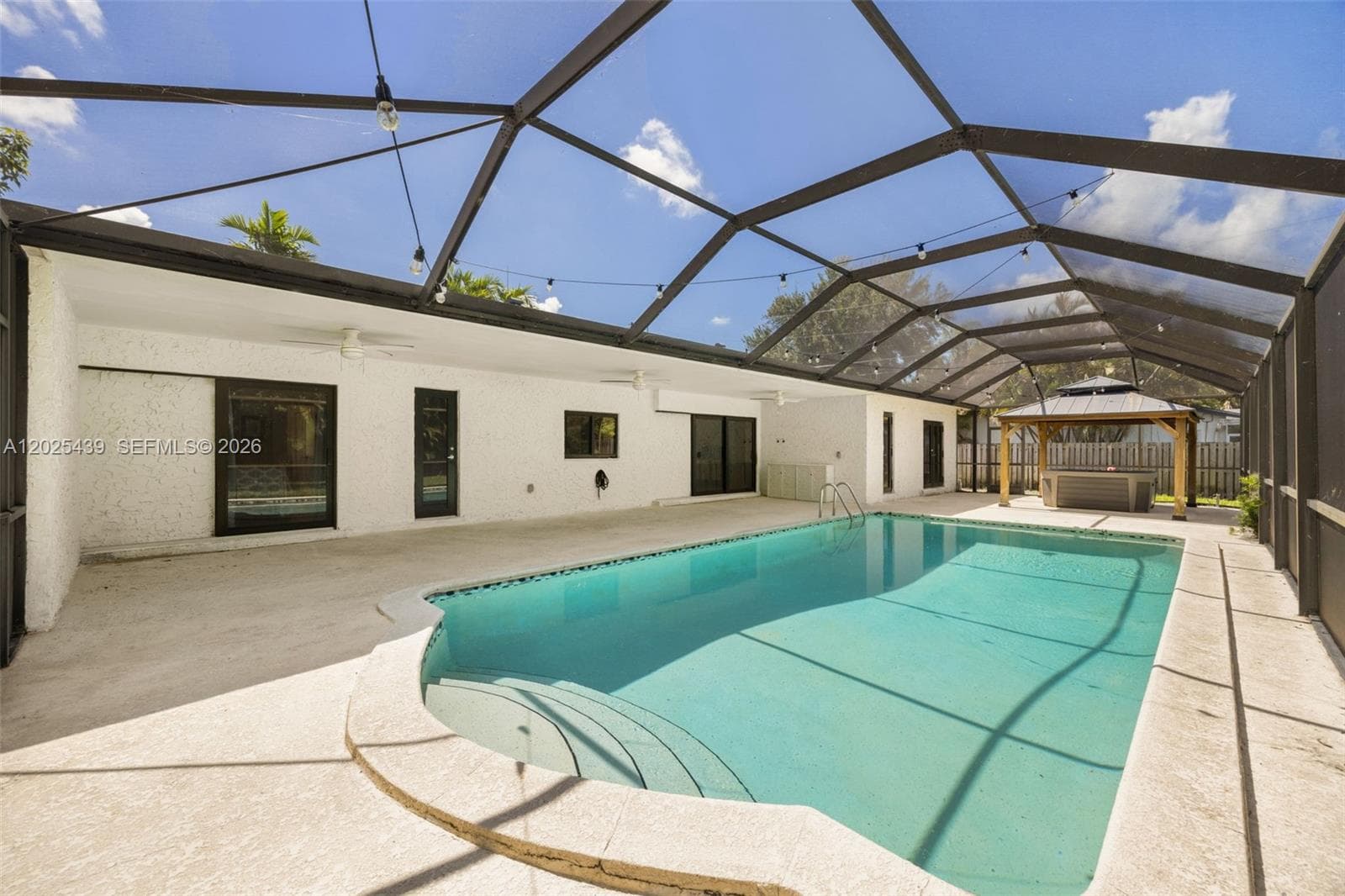 14700 Sailfish Dr, Coral Gables FL 33158 — 22