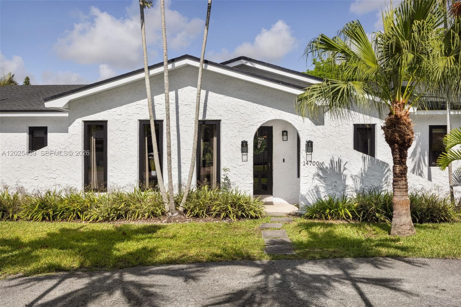 14700 Sailfish Dr, Coral Gables FL 33158 — 3