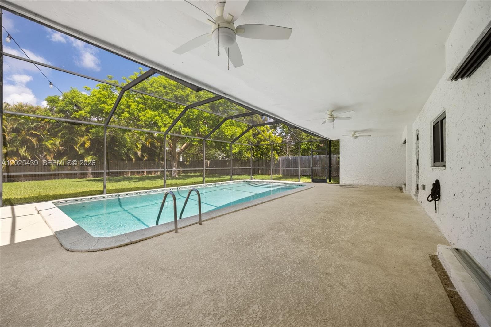 14700 Sailfish Dr, Coral Gables FL 33158 — 21