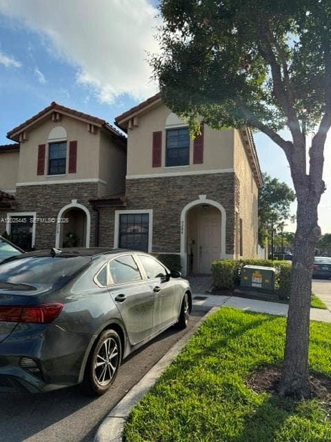 9286 W 33rd Ln, Hialeah FL 33018 — 26
