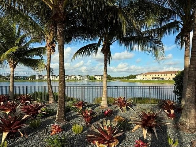 9286 W 33rd Ln, Hialeah FL 33018 — 33