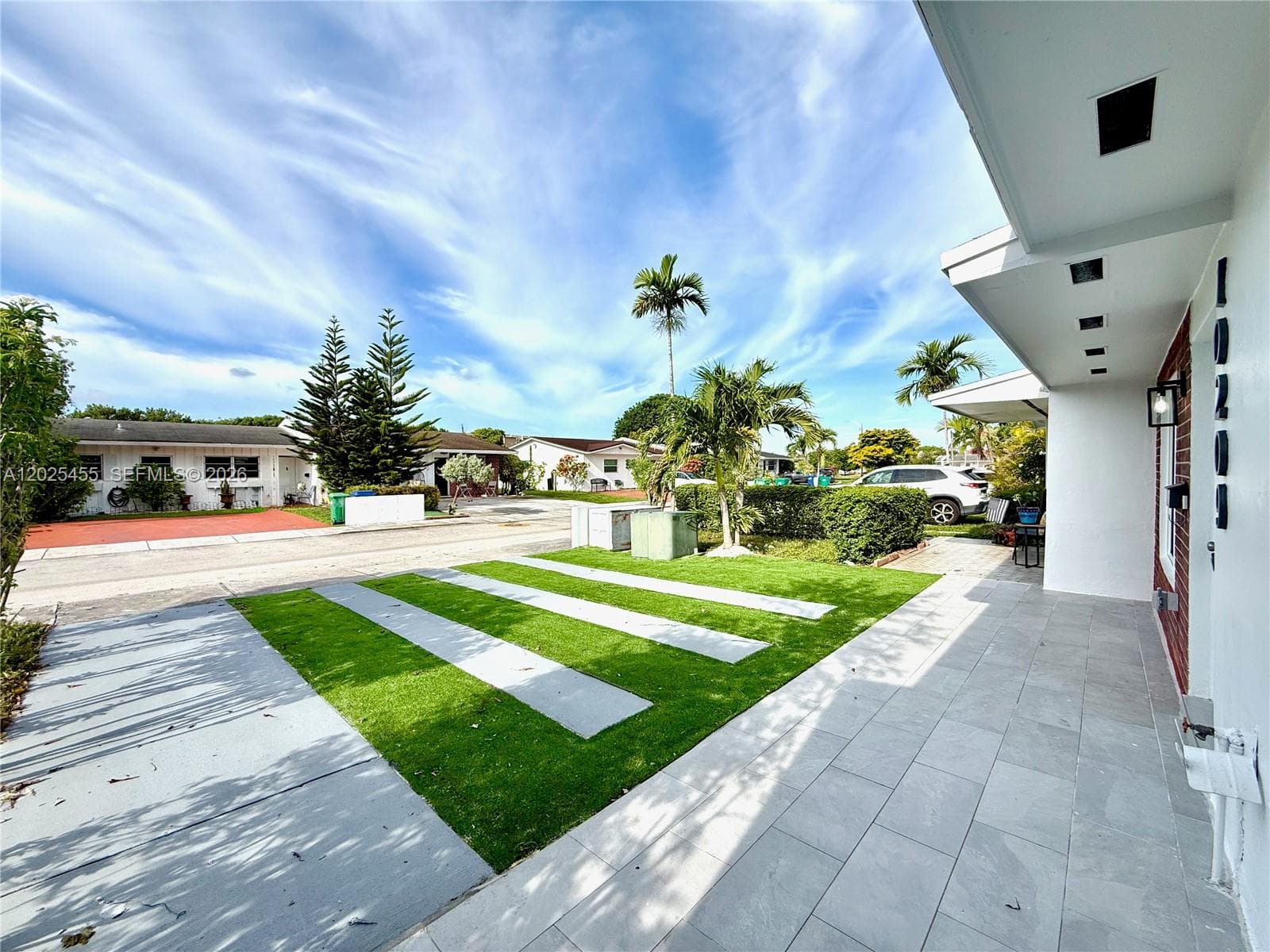 10209 SW 20th Ter, Miami FL 33165 — 3