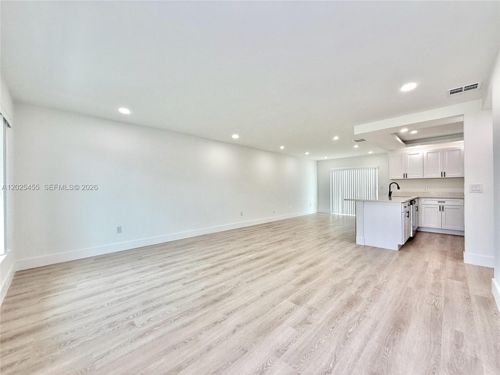 10209 SW 20th Ter, Miami FL 33165 — 5