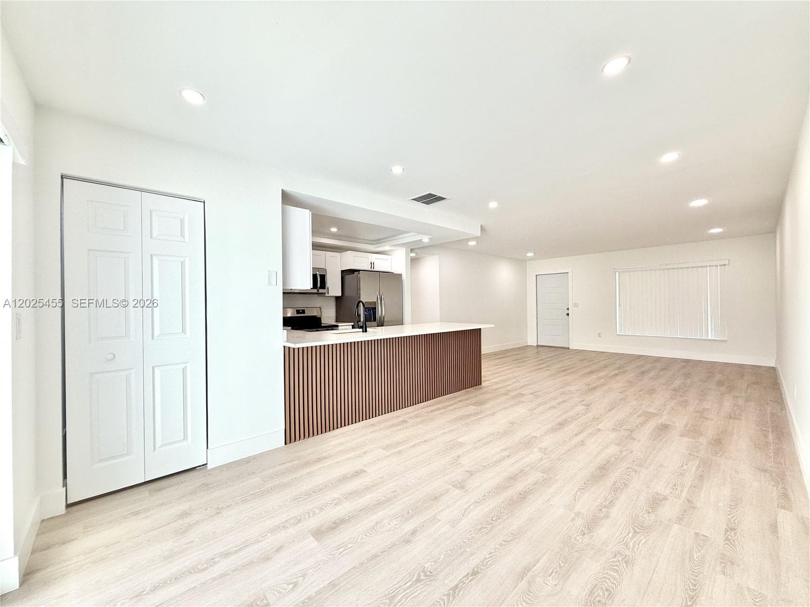 10209 SW 20th Ter, Miami FL 33165 — 10