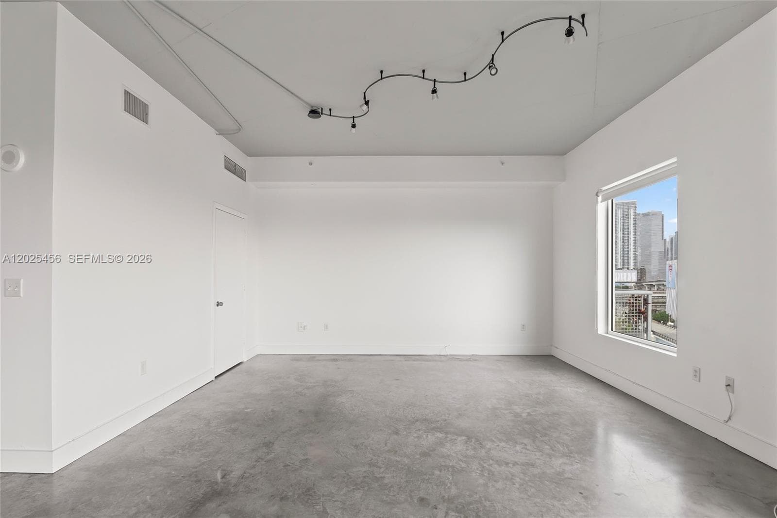 10 SW South River Dr # 1006, Miami FL 33130 — 14