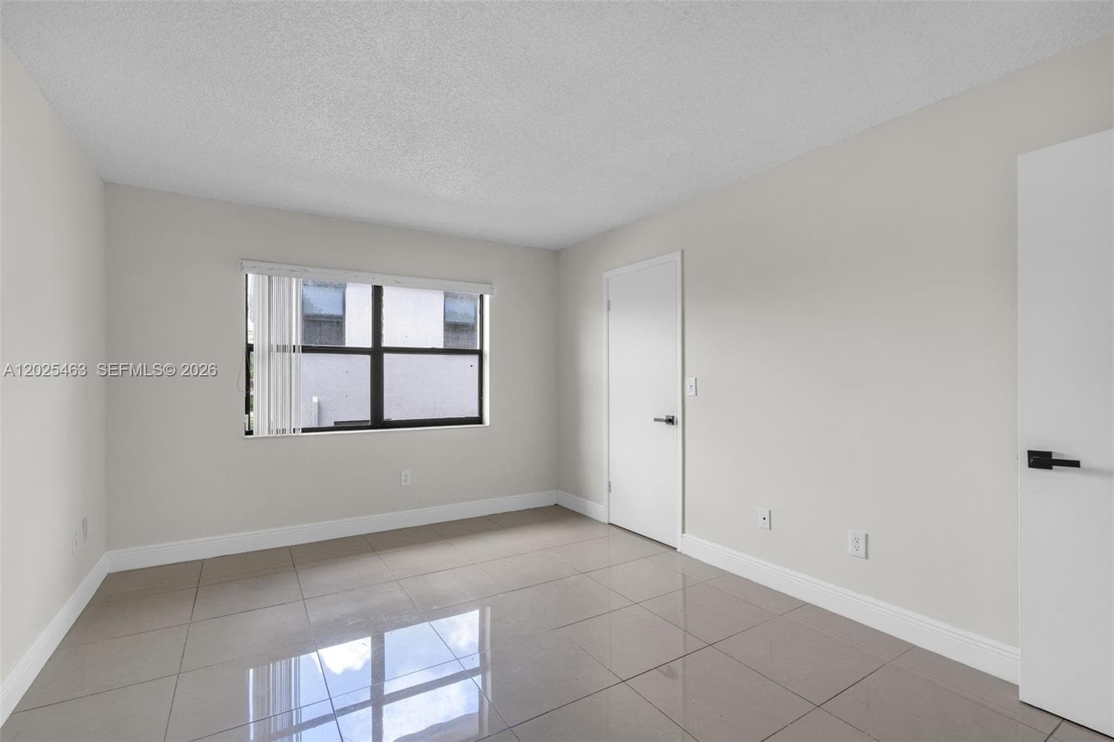 841 NE 207th Ln # 201, Miami FL 33179 — 12