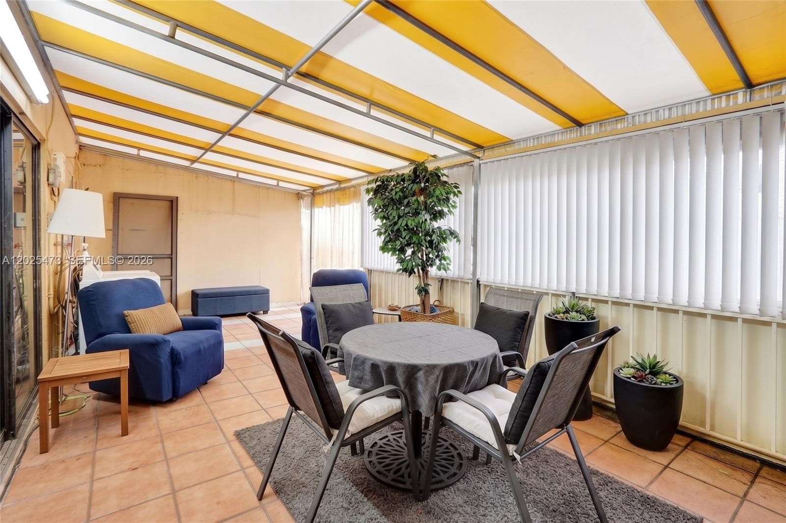 6705 Kingsmoor Way, Miami Lakes FL 33014 — 3