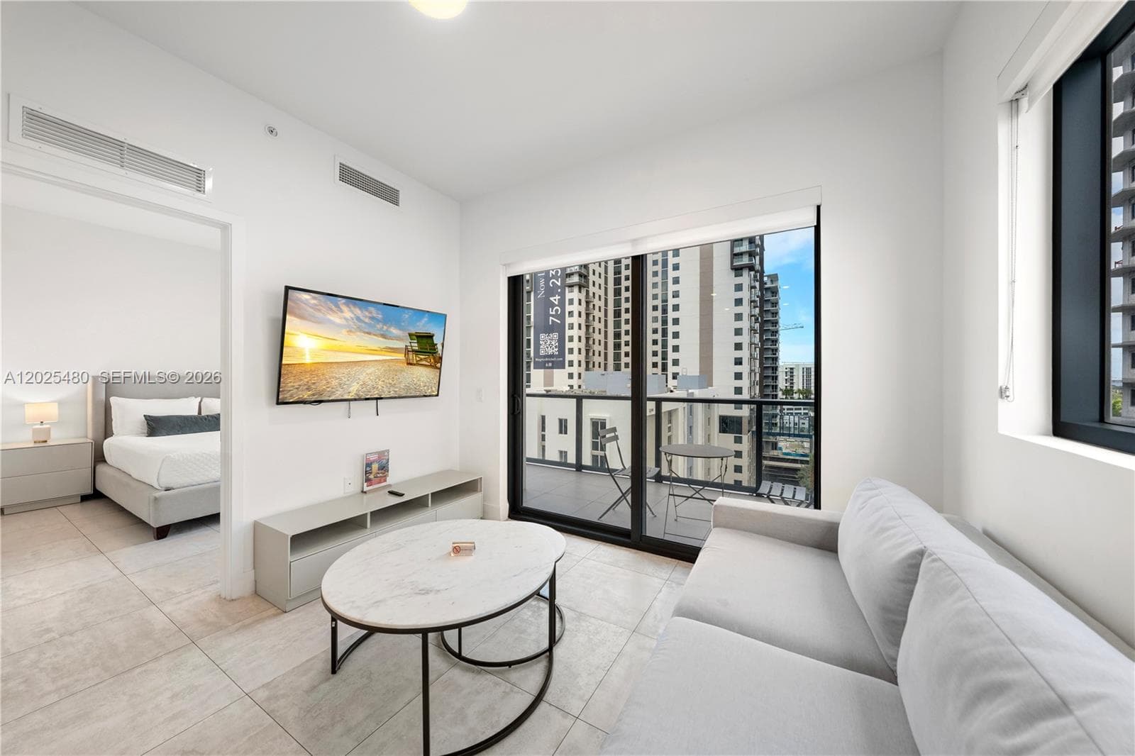 239 SW 9th St # 1202, Miami FL 33130 — 2