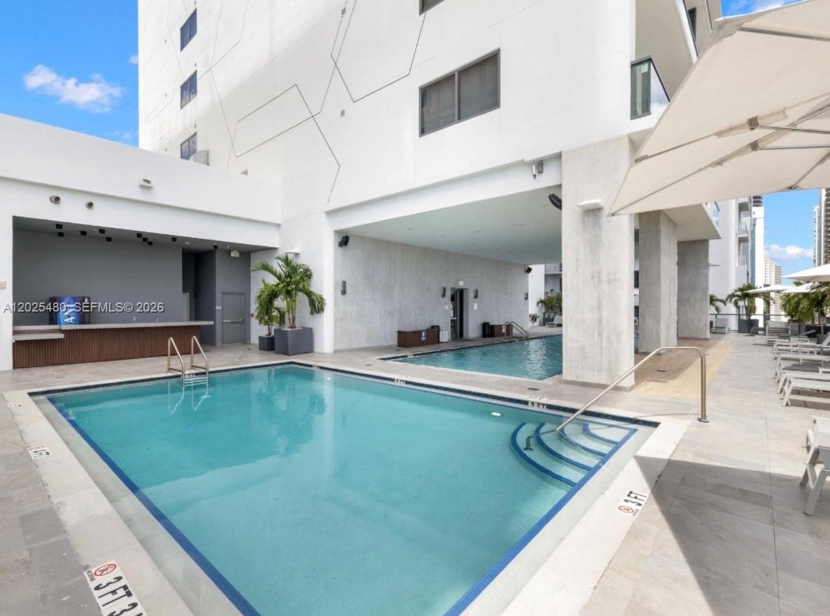239 SW 9th St # 1202, Miami FL 33130 — 34