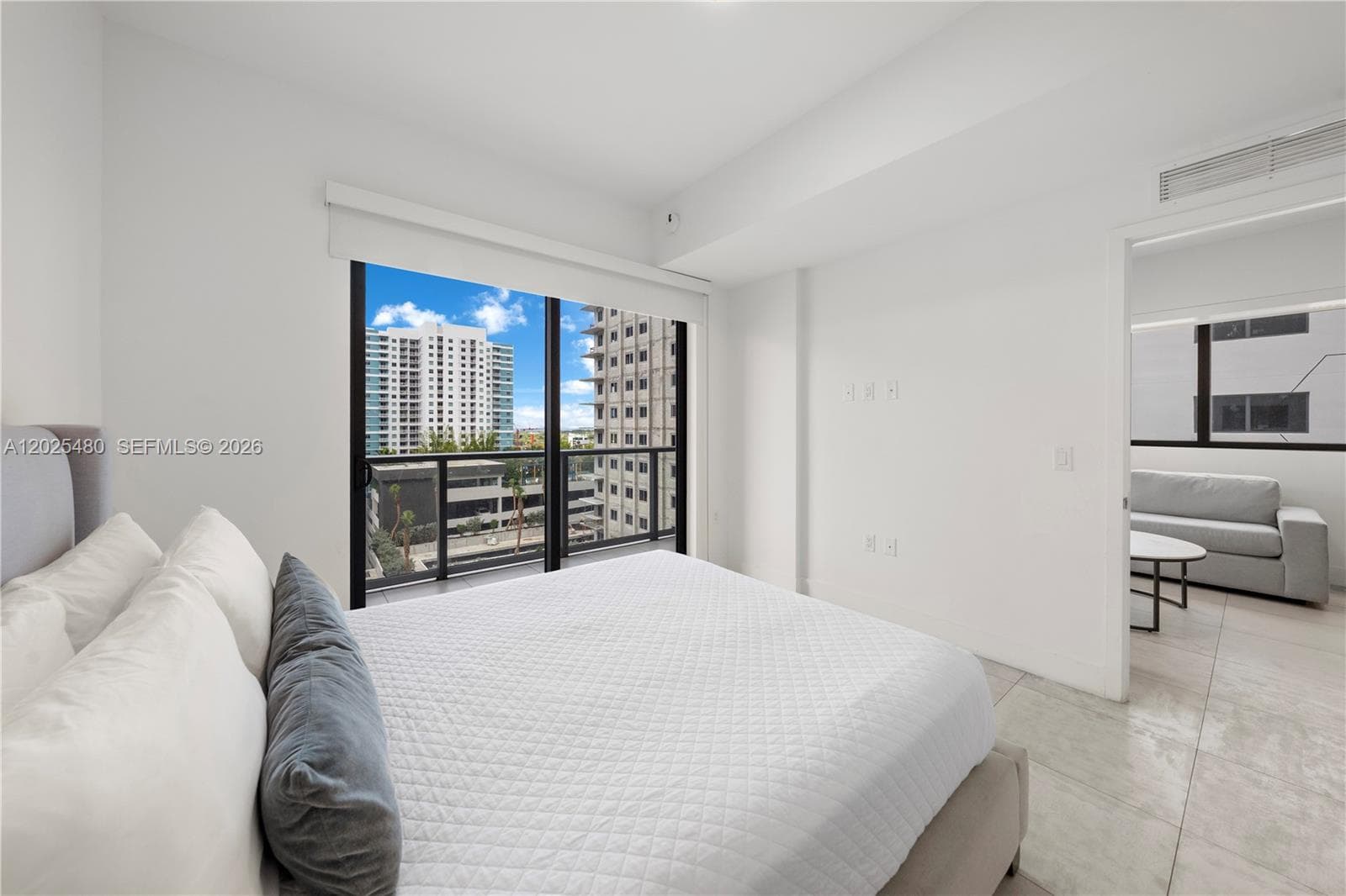 239 SW 9th St # 1202, Miami FL 33130 — 14