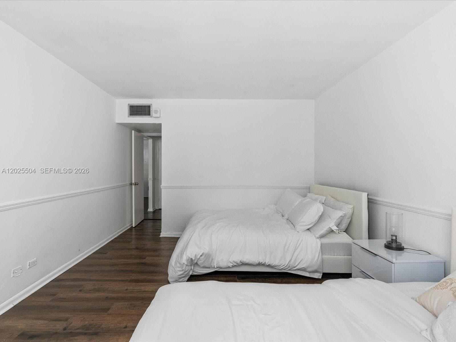 5005 Collins Ave # 222, Miami Beach FL 33140 — 23