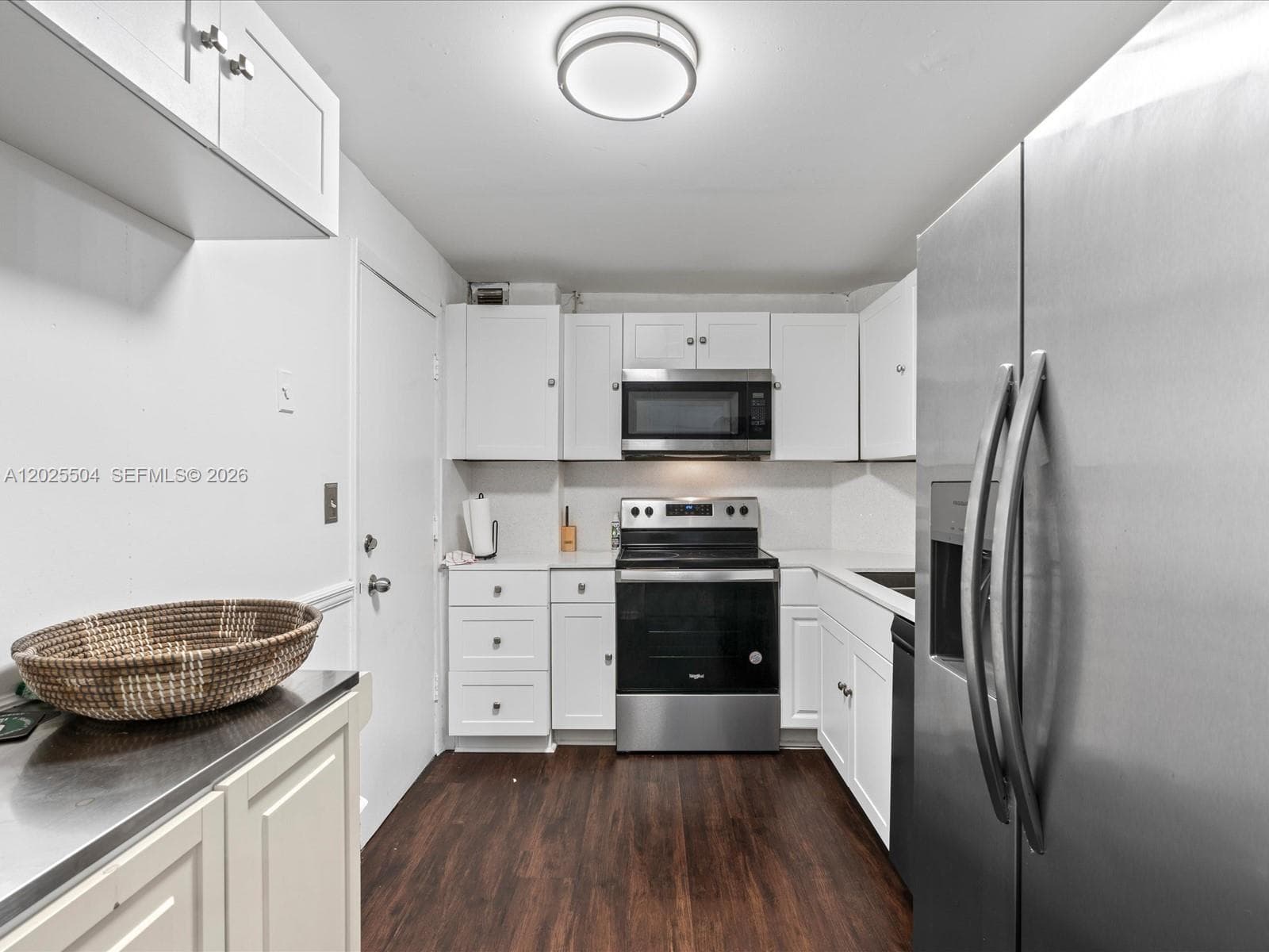 5005 Collins Ave # 222, Miami Beach FL 33140 — 16
