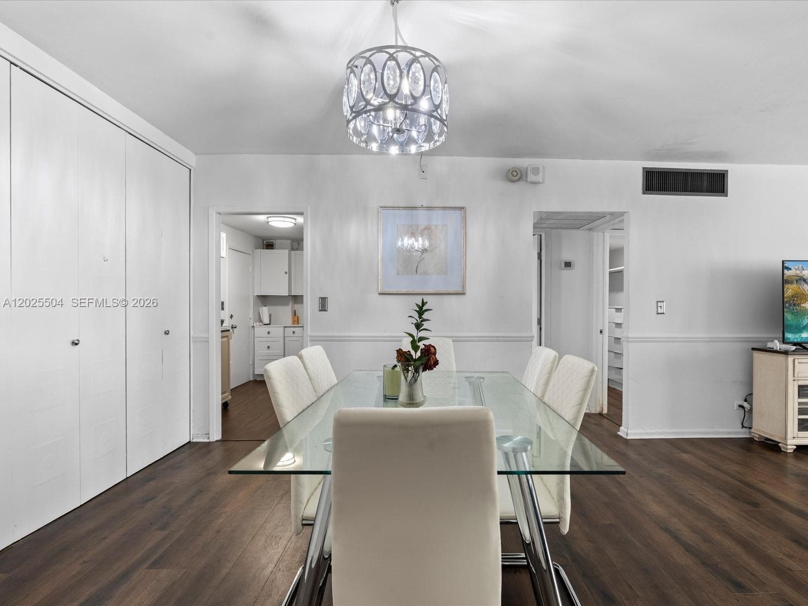 5005 Collins Ave # 222, Miami Beach FL 33140 — 7
