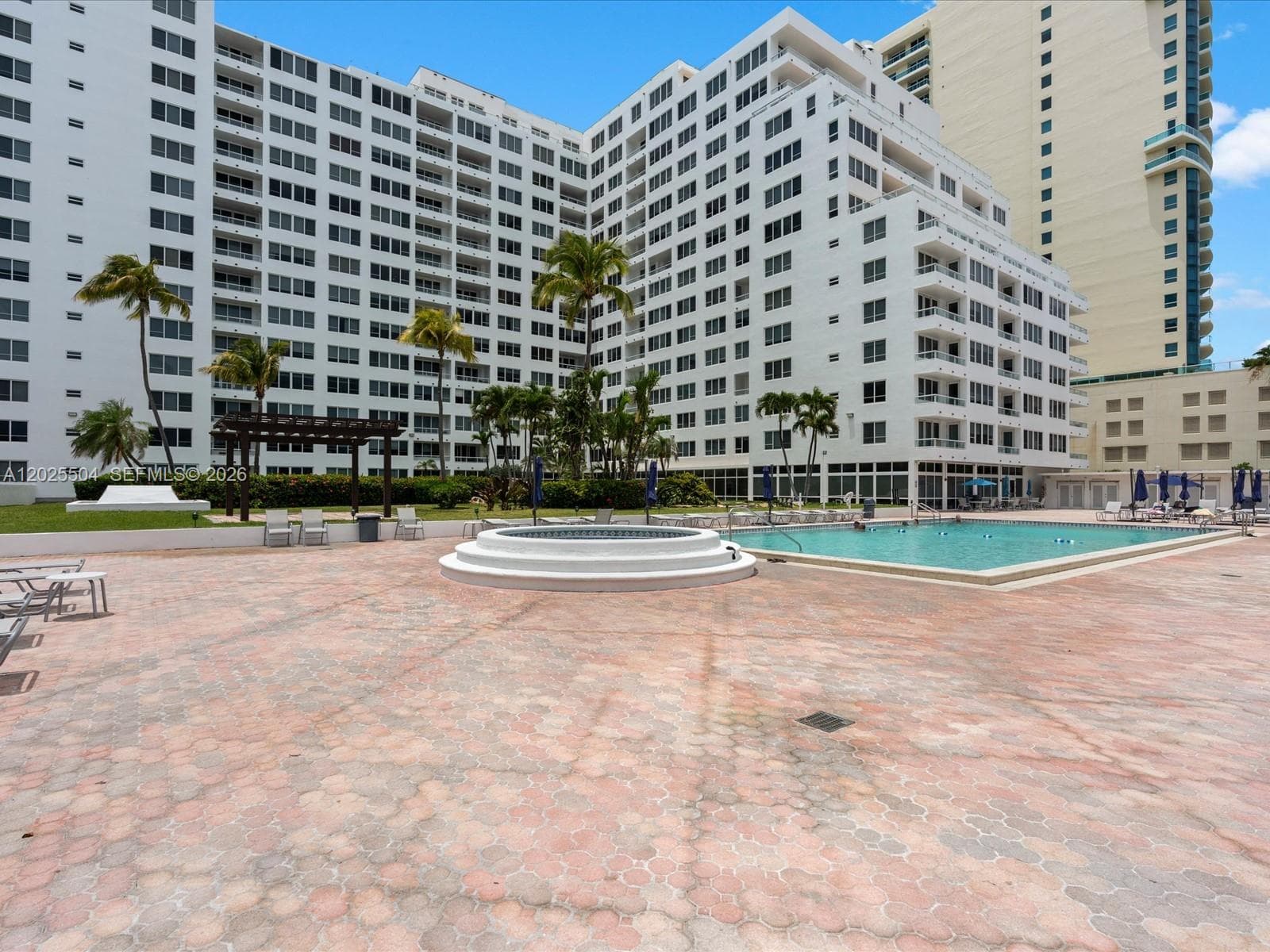 5005 Collins Ave # 222, Miami Beach FL 33140 — 34