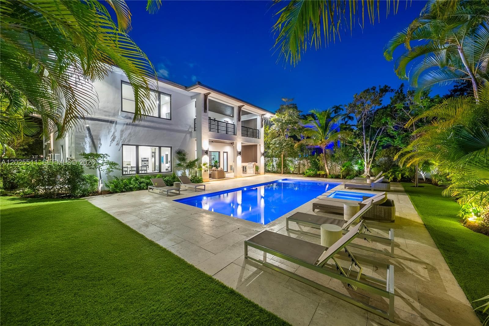 5753 SW 31st St, Miami FL 33155 — 2