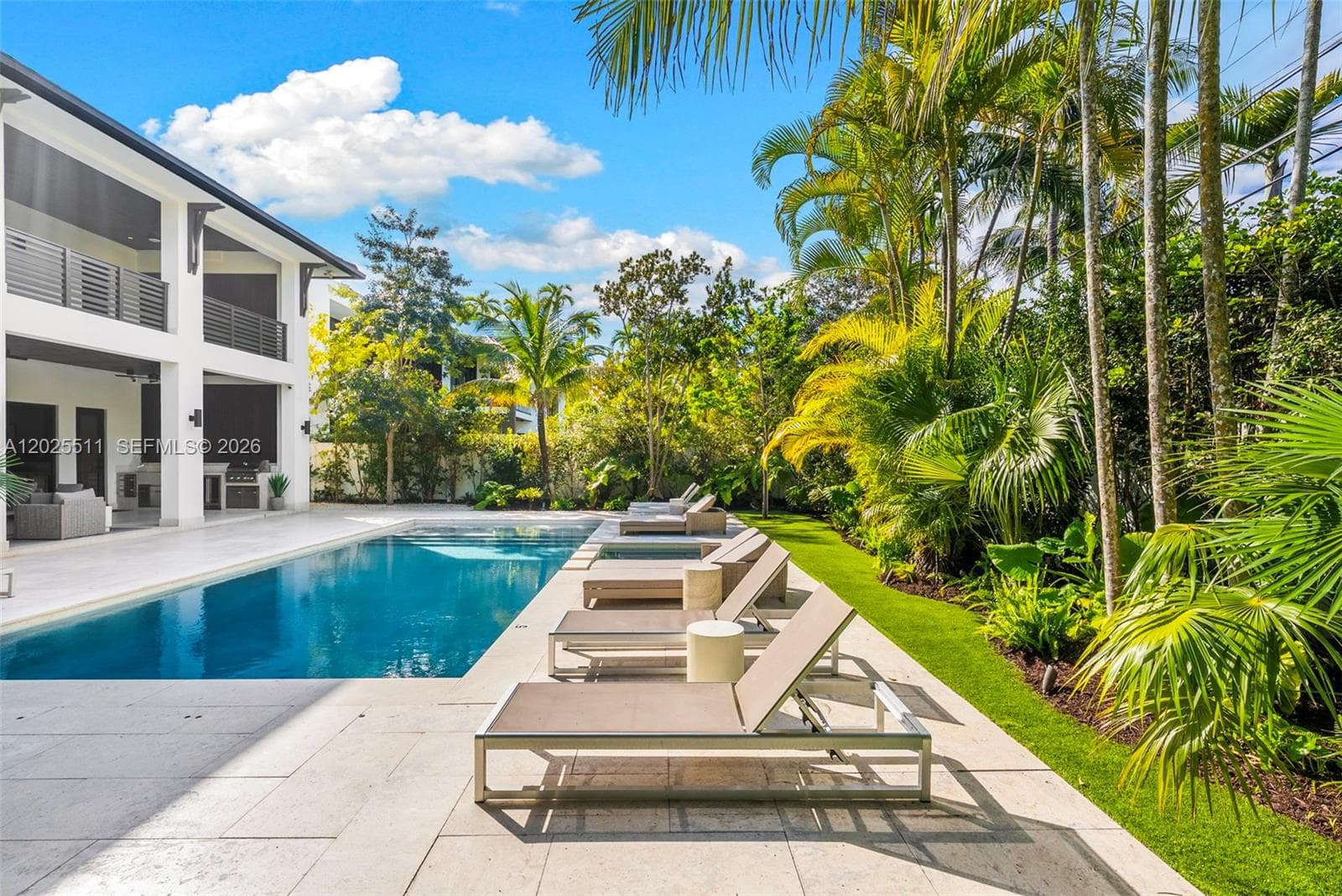 5753 SW 31st St, Miami FL 33155 — 53