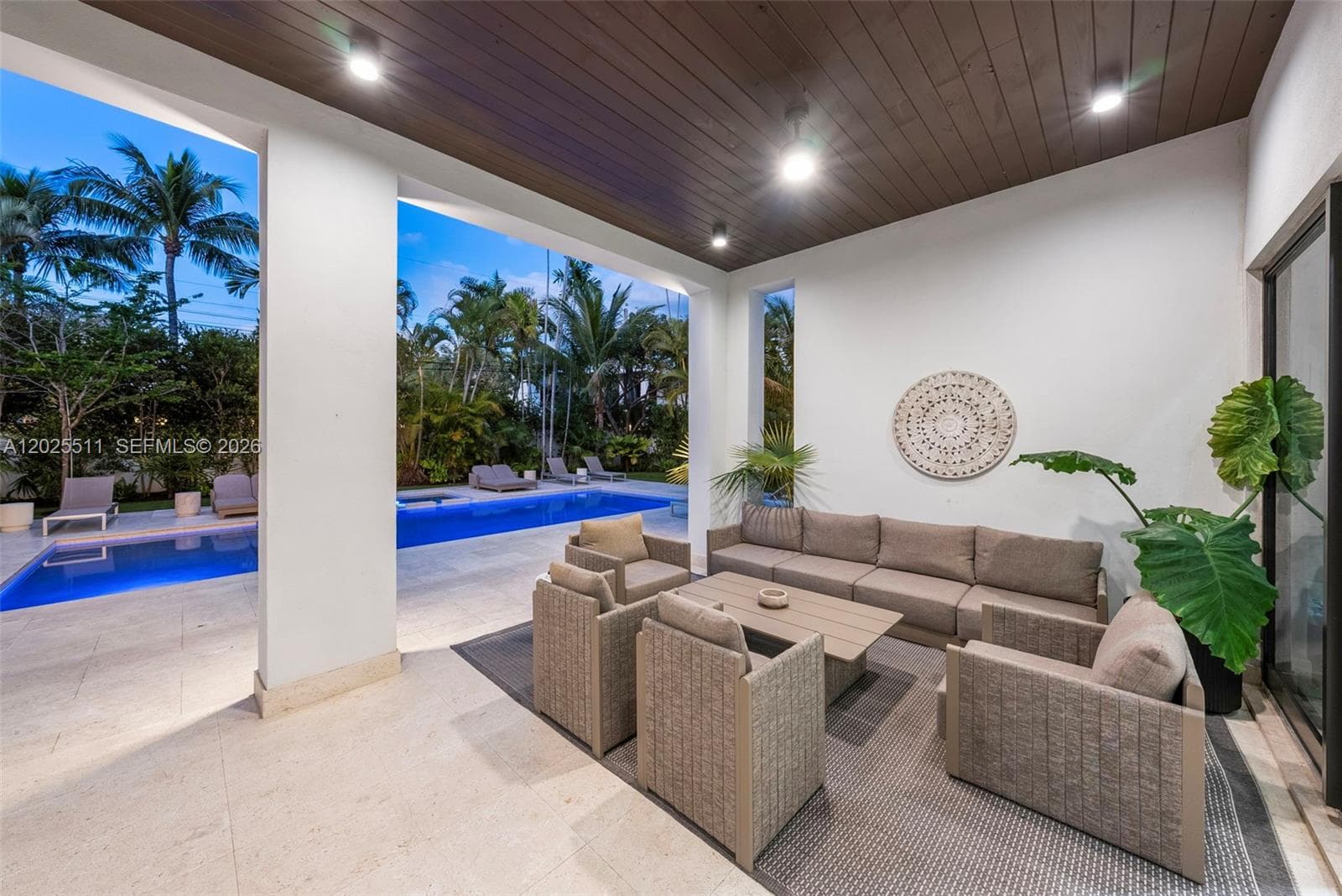 5753 SW 31st St, Miami FL 33155 — 41