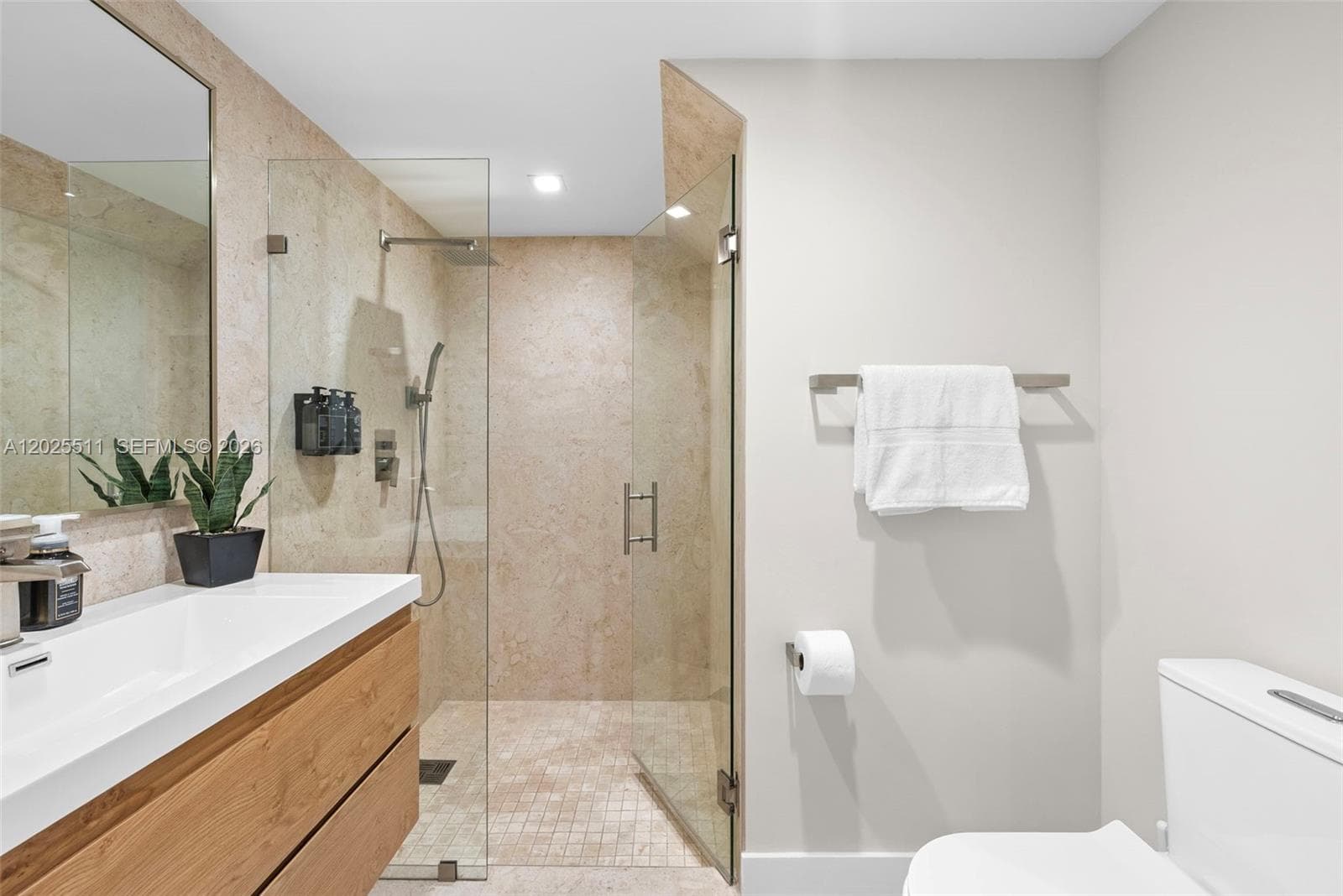 5753 SW 31st St, Miami FL 33155 — 39