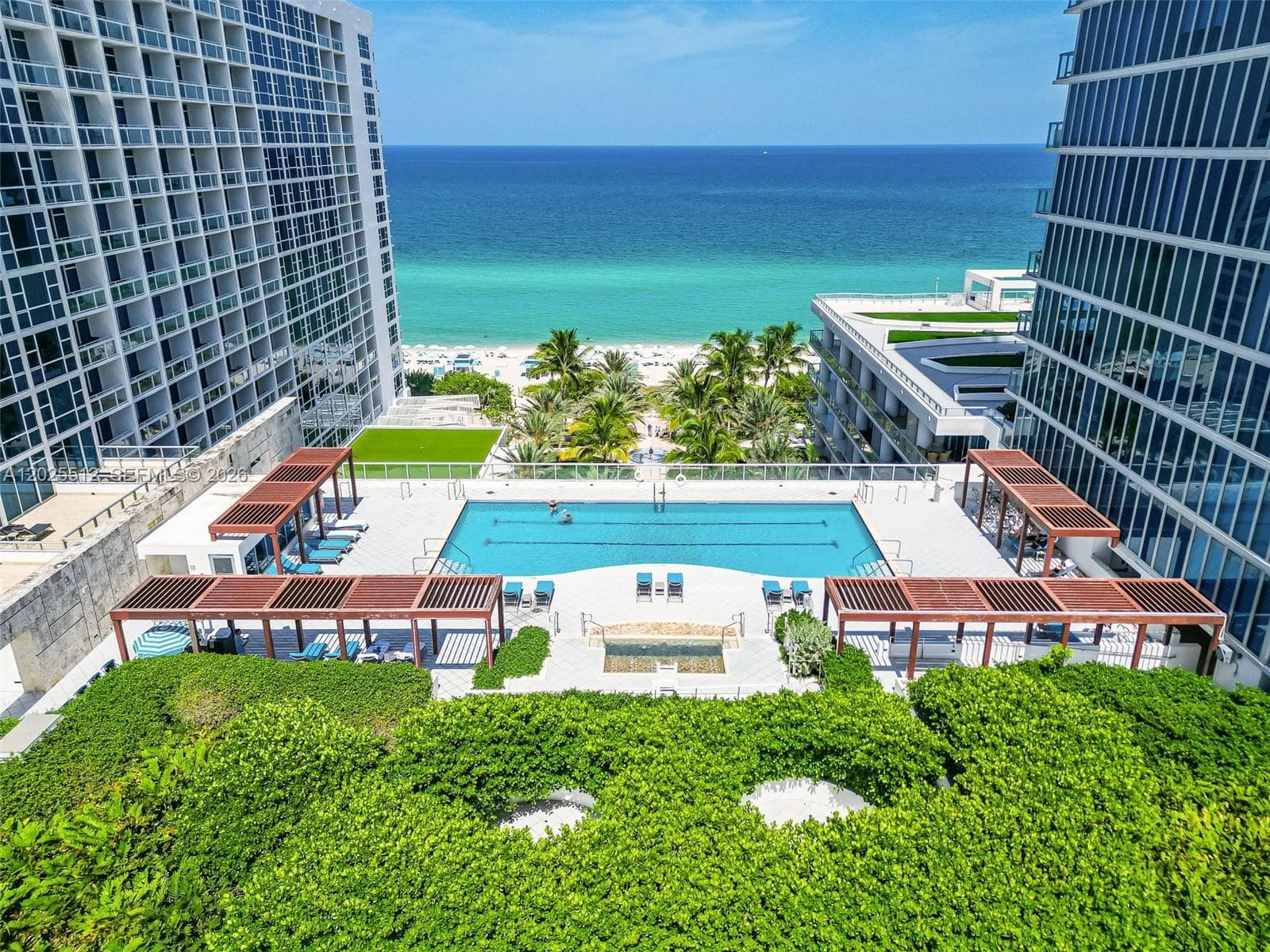 6801 Collins Ave, Miami Beach FL 33141 — 24