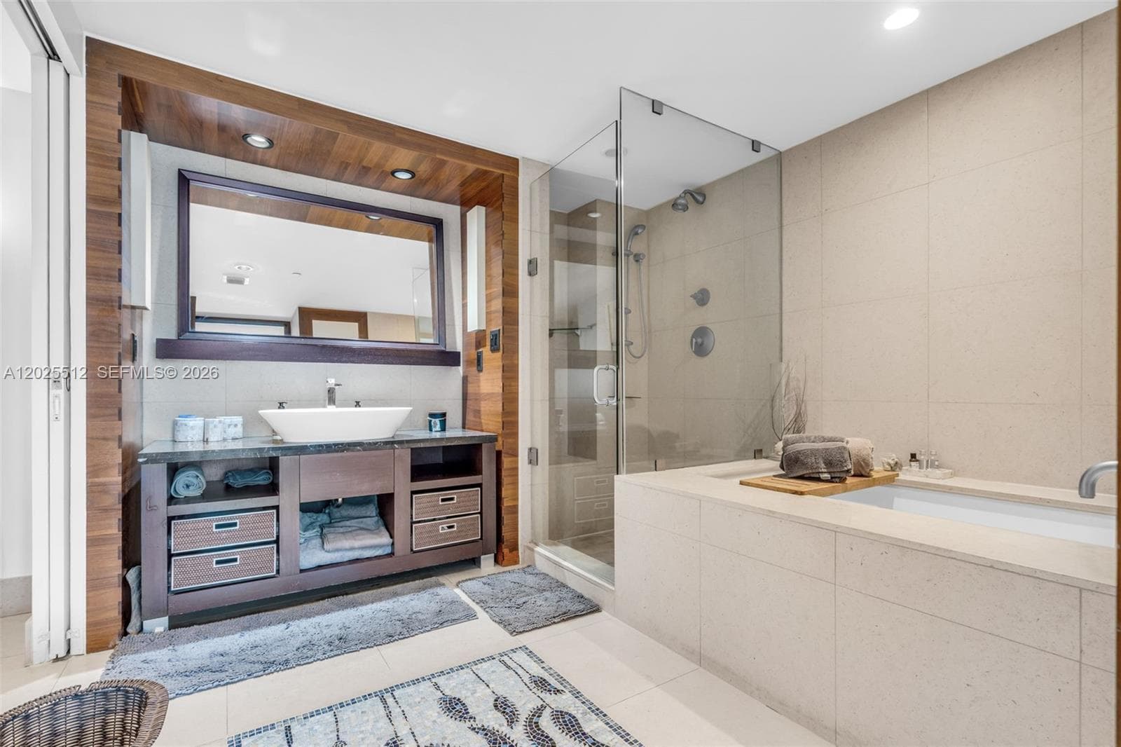 6801 Collins Ave, Miami Beach FL 33141 — 18