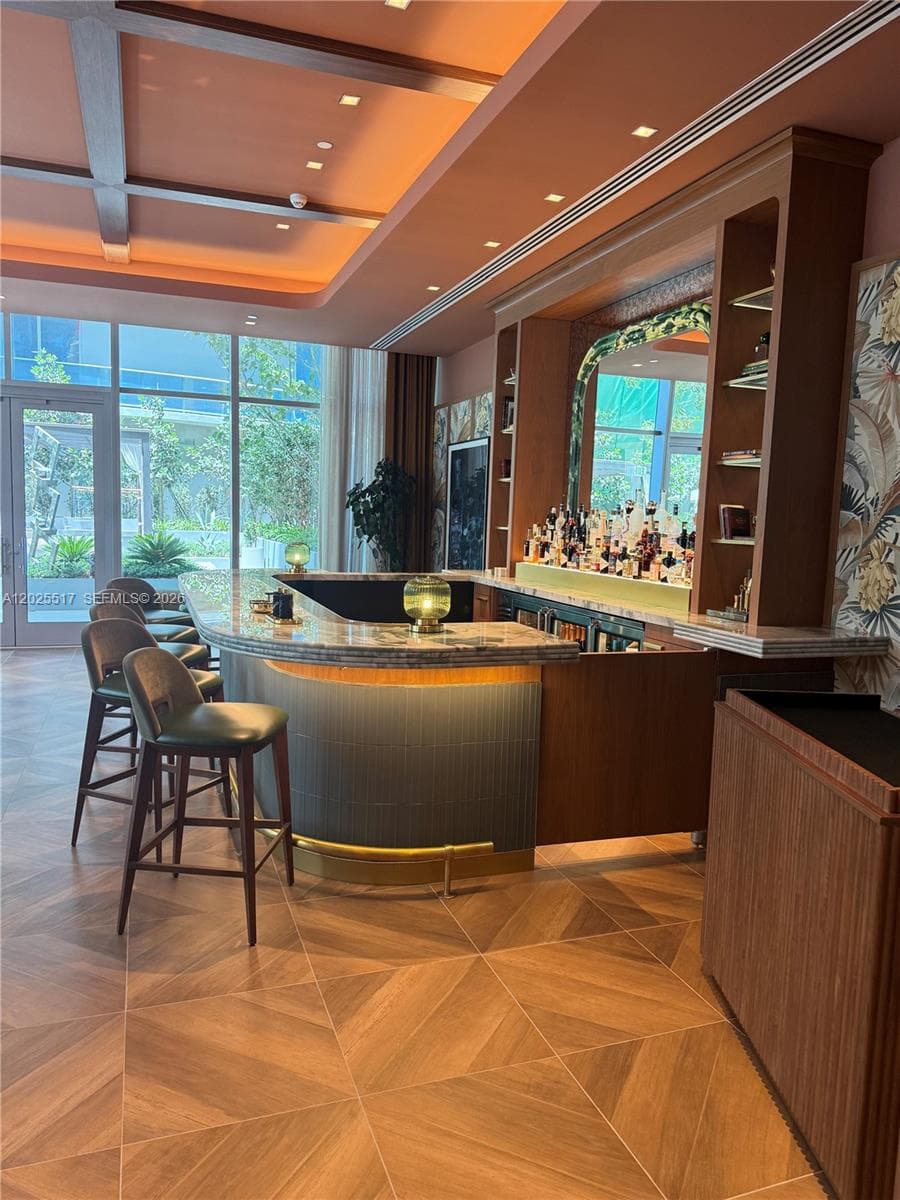 77 SE 5 # 2307, Miami FL 33131 — 22
