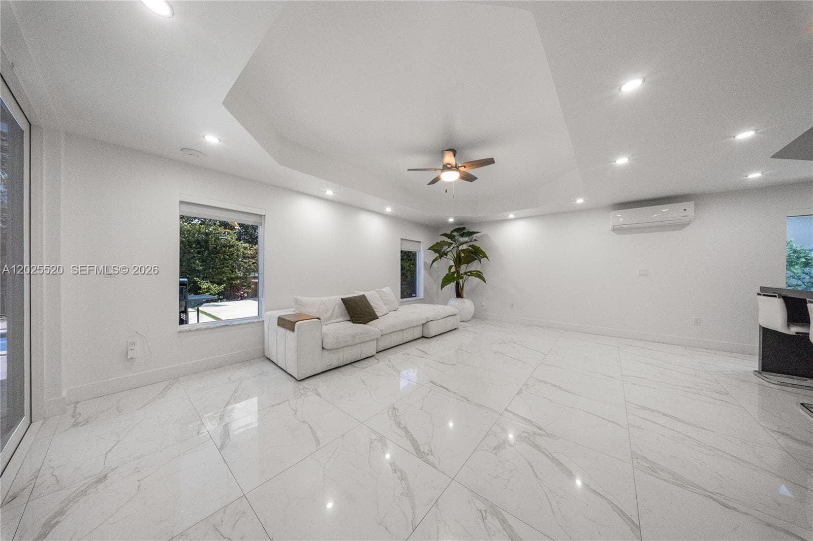 15721 NW 79th Ct, Miami Lakes FL 33016 — 27