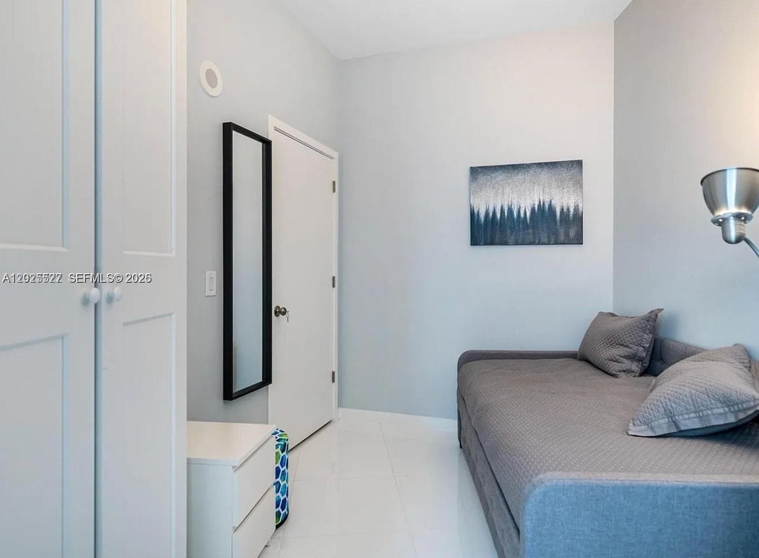851 NE 1st Ave # 3909, Miami FL 33132 — 23
