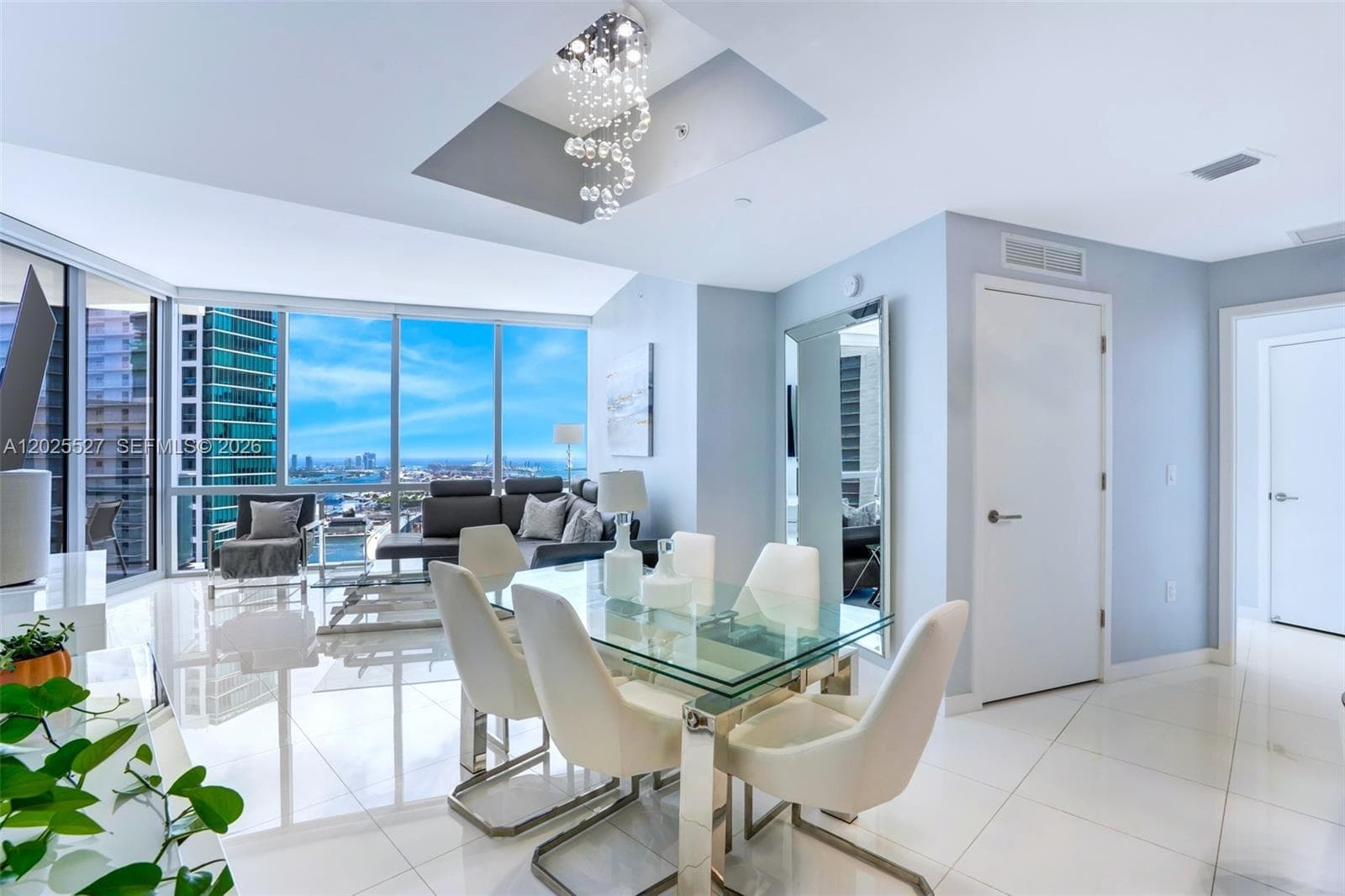 851 NE 1st Ave # 3909, Miami FL 33132 — 6
