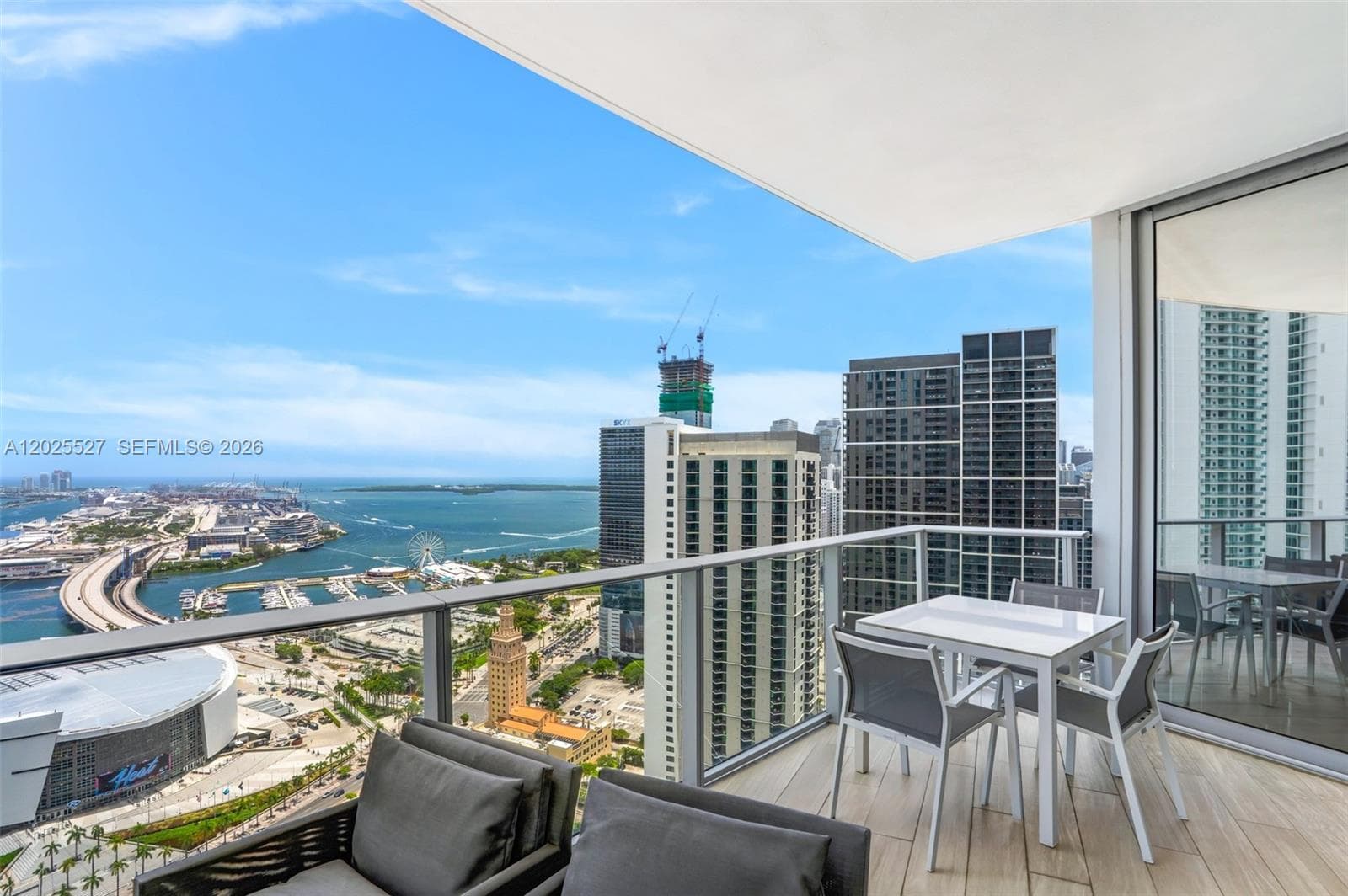 851 NE 1st Ave # 3909, Miami FL 33132 — 12