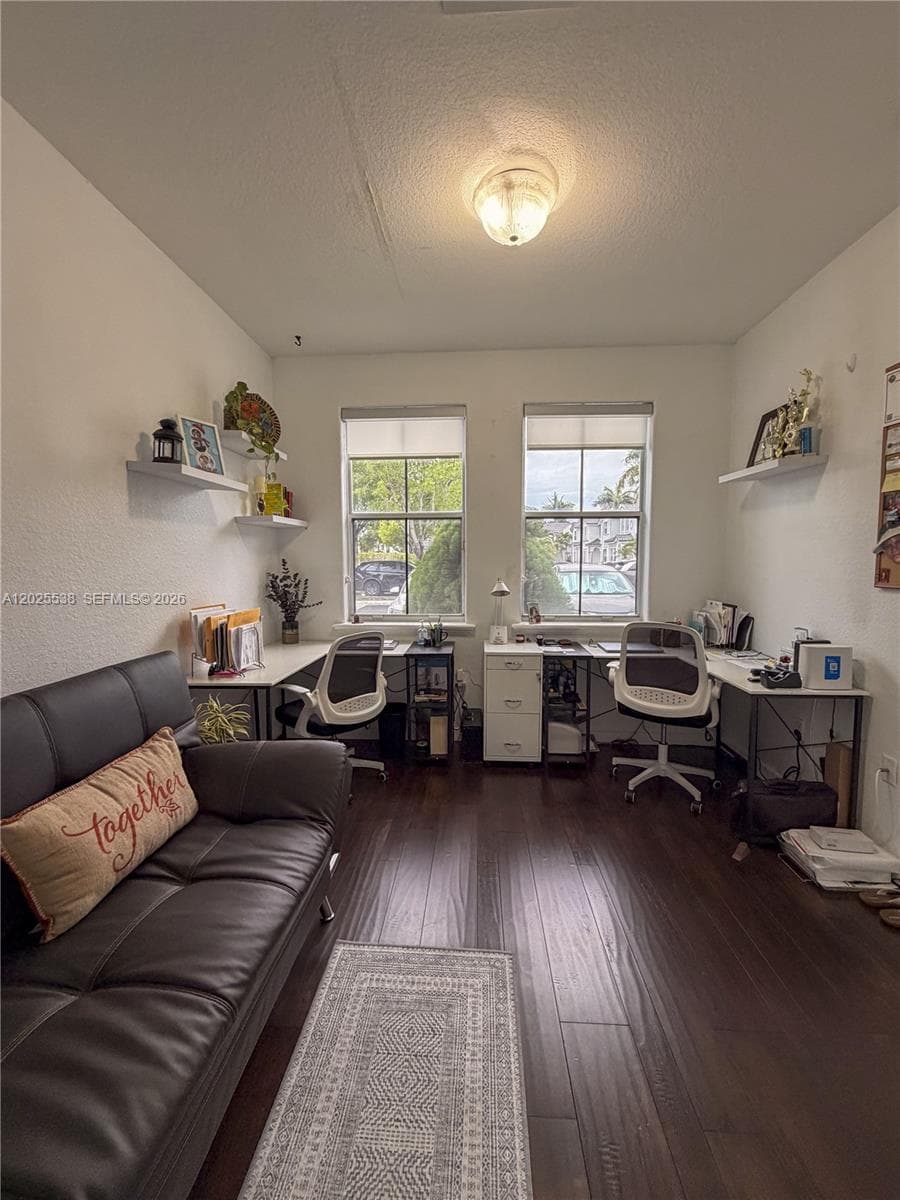 5420 NW 107th Ave # 303, Doral FL 33178 — 36