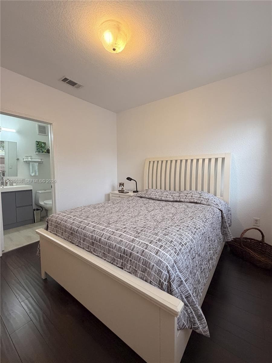 5420 NW 107th Ave # 303, Doral FL 33178 — 14