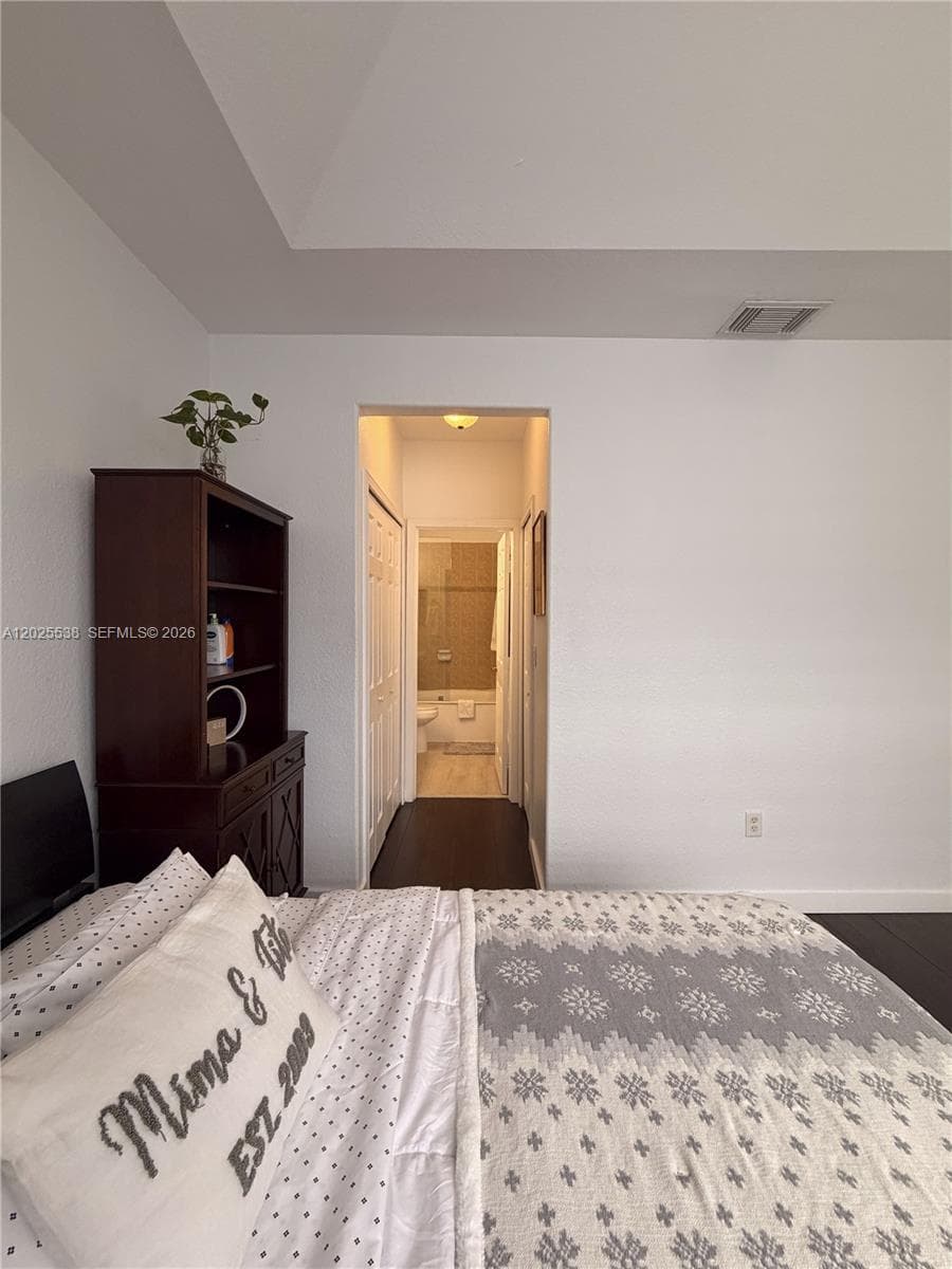 5420 NW 107th Ave # 303, Doral FL 33178 — 8