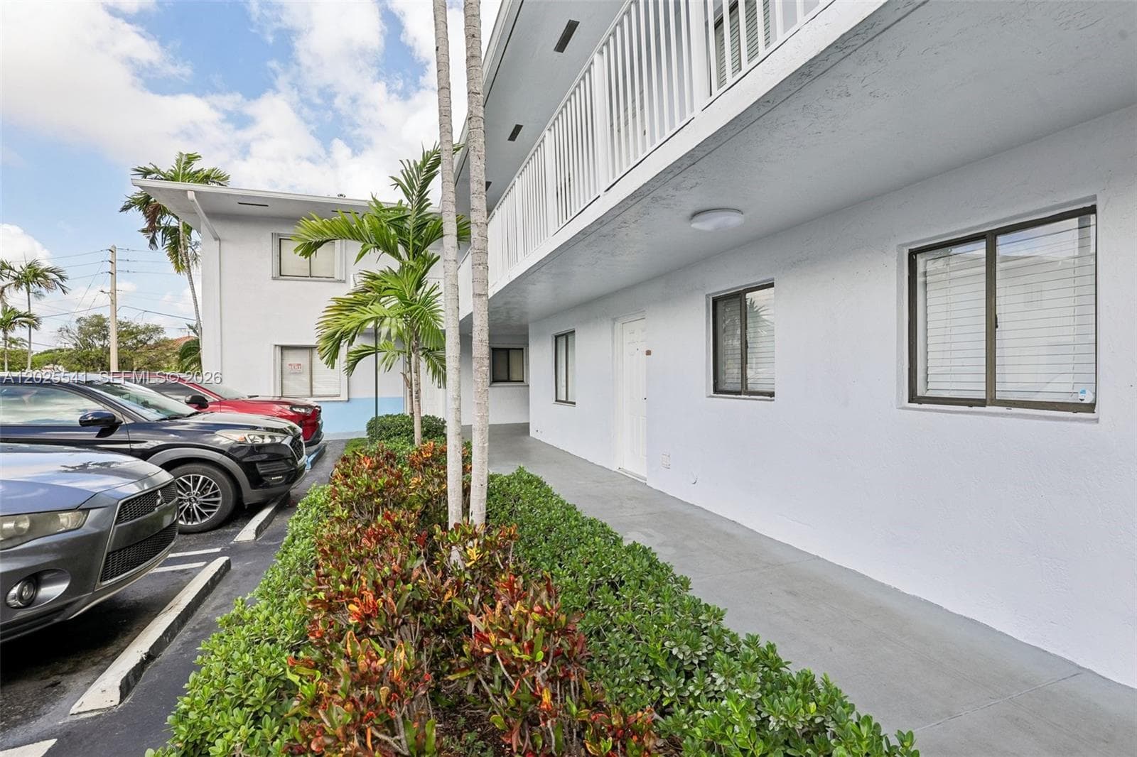 6041 W 24th Ave # 103, Hialeah FL 33016 — 1