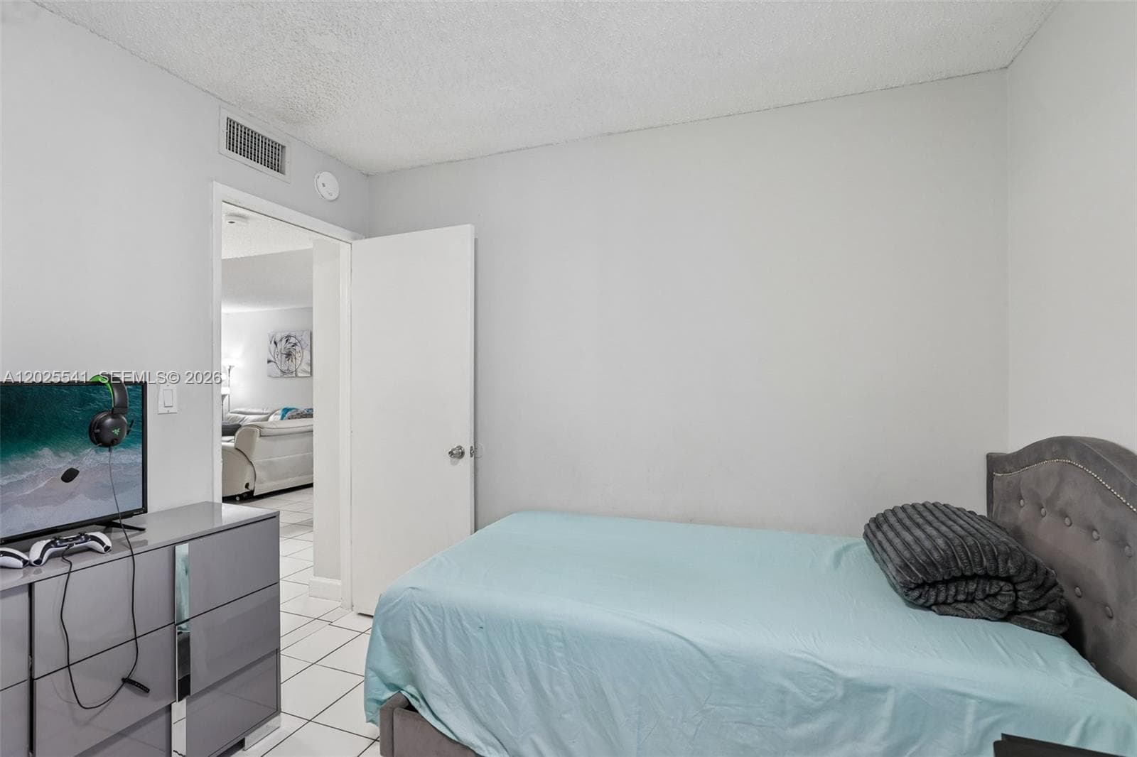 6041 W 24th Ave # 103, Hialeah FL 33016 — 19