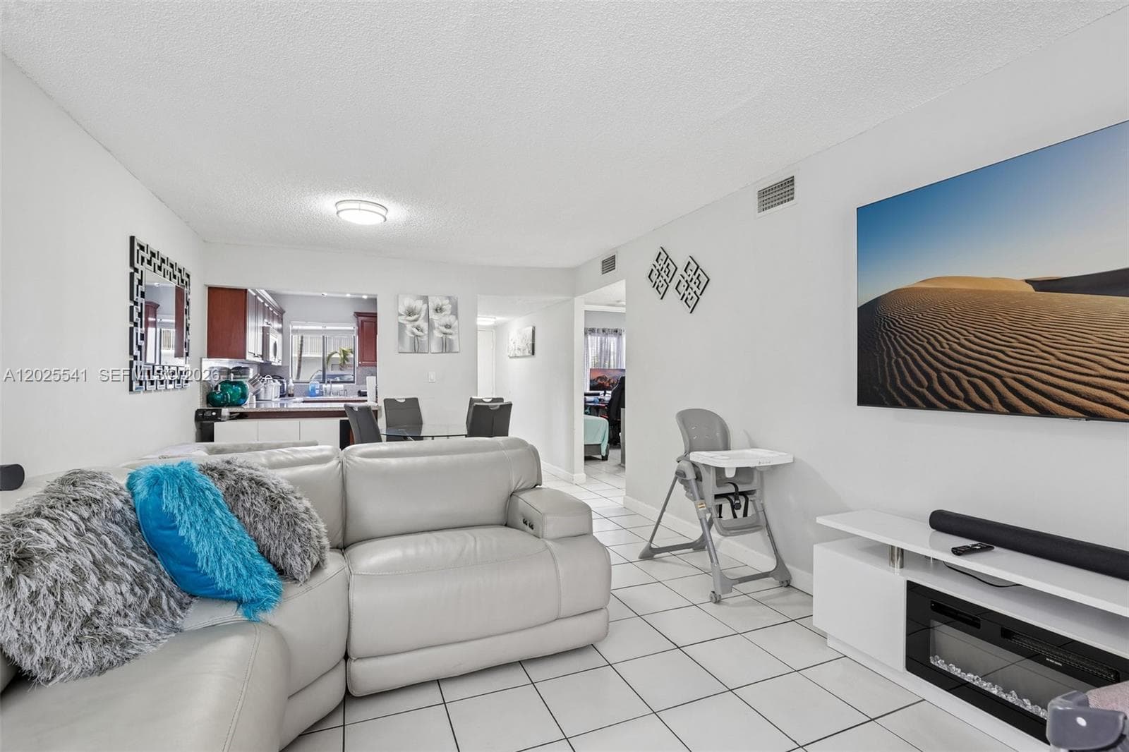 6041 W 24th Ave # 103, Hialeah FL 33016 — 8