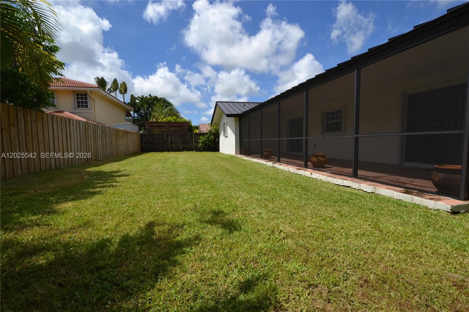 5785 SW 89th Ave, Miami FL 33173 — 12