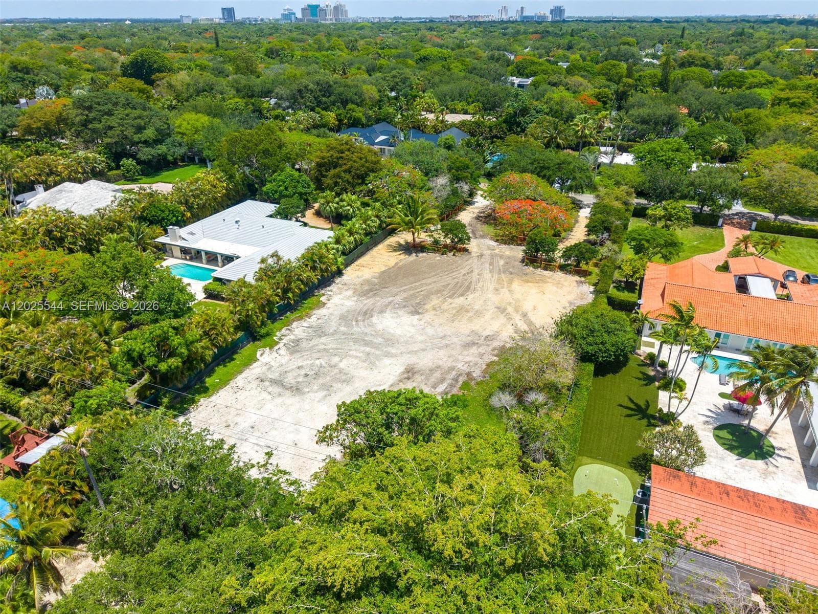 6420 SW 114th St, Pinecrest FL 33156 — 8