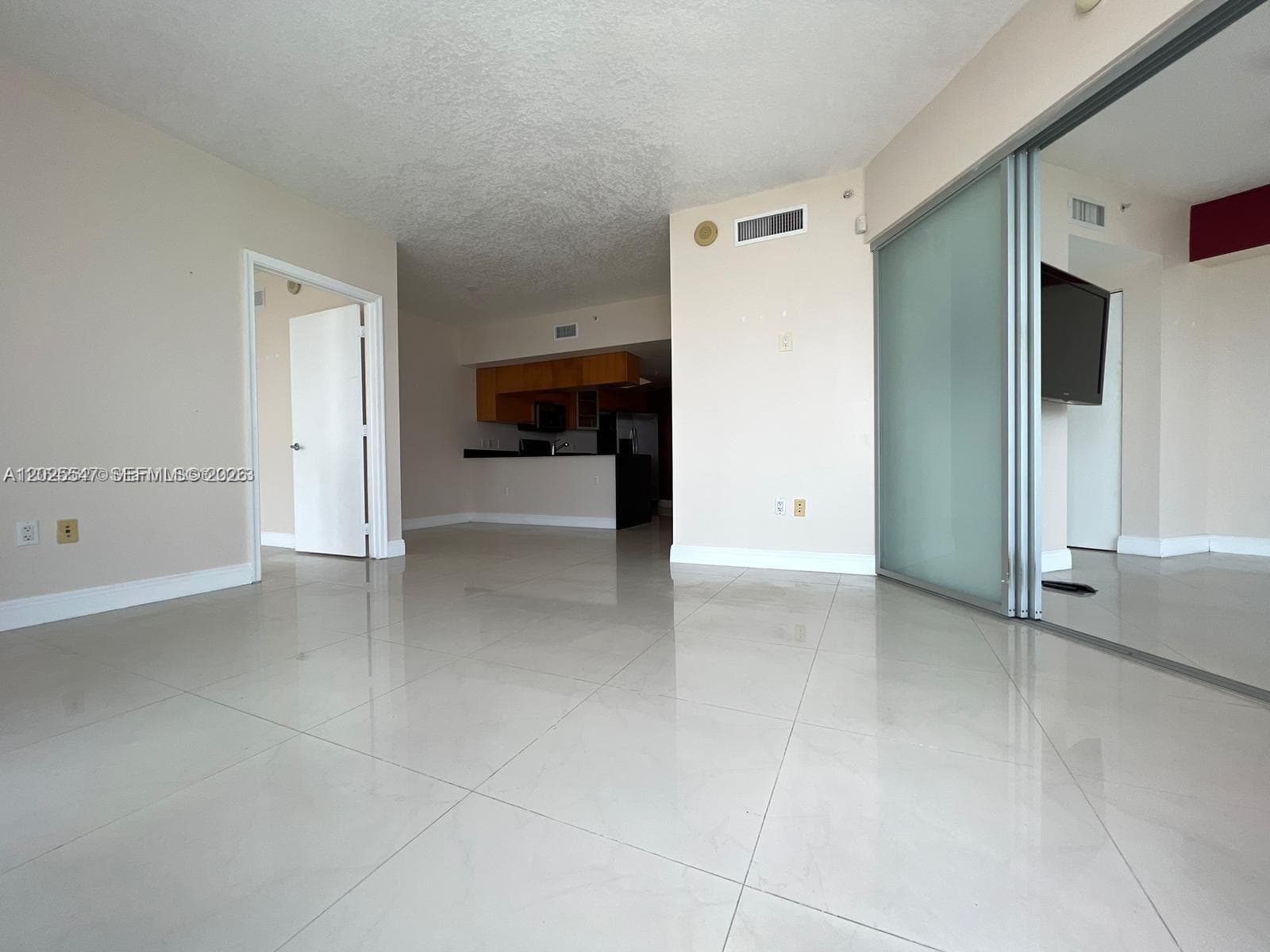 1750 N Bayshore Dr # 4502, Miami FL 33132 — 5