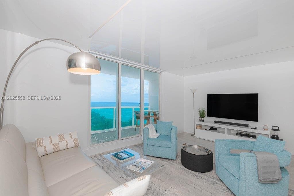 2301 Collins Ave # 811, Miami Beach FL 33139 — 8