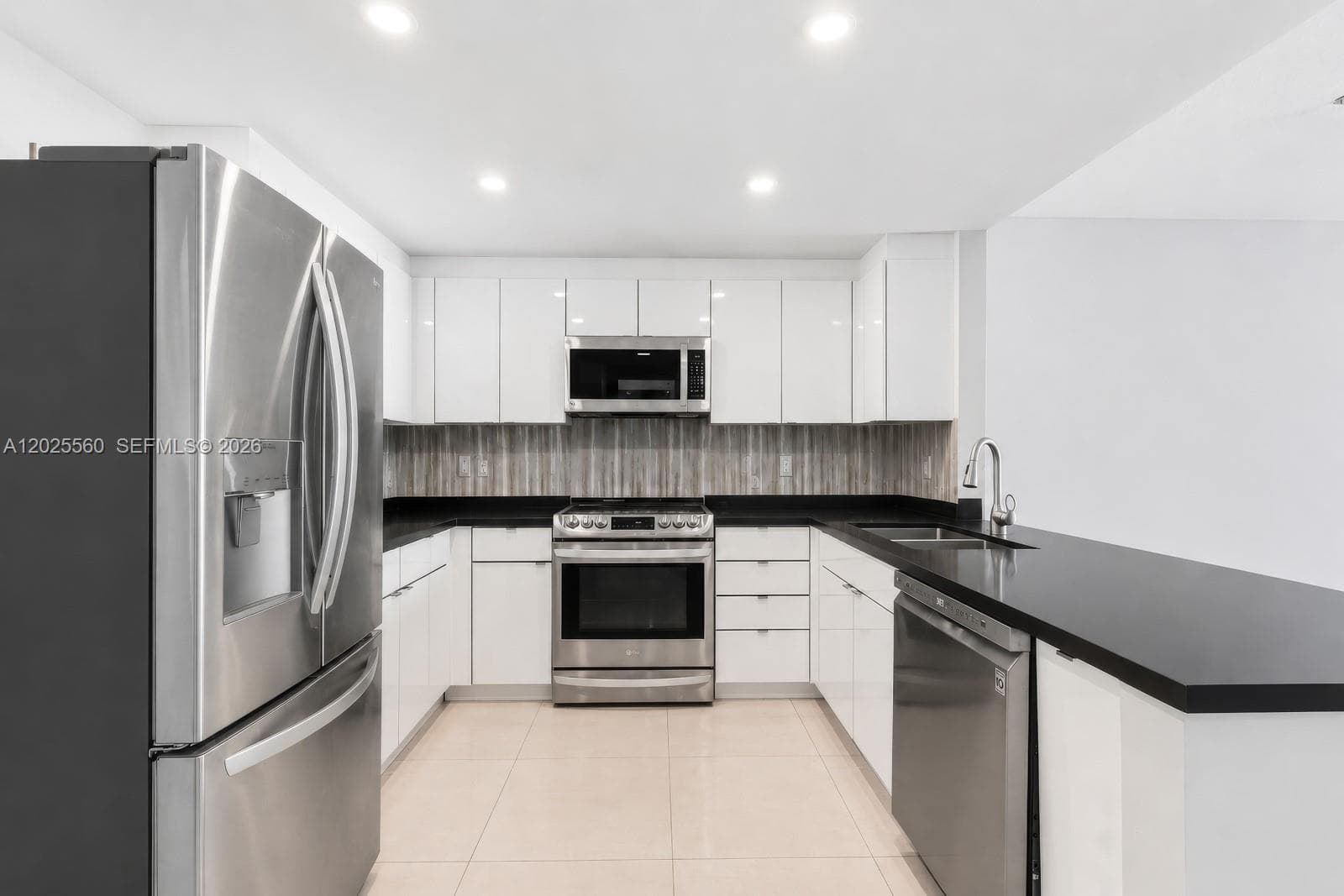 1250 S Miami Ave # 1109, Miami FL 33130 — 6