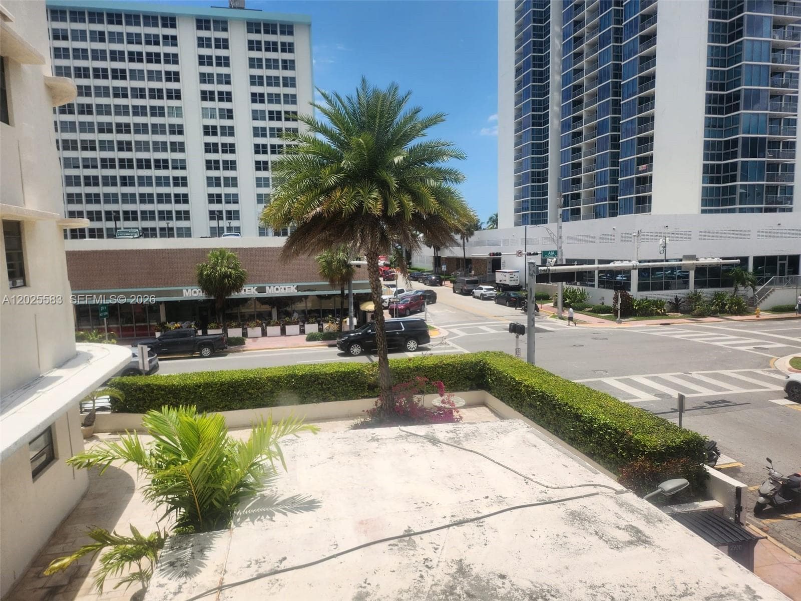 2700 Collins Ave # 208, Miami Beach FL 33140 — 6