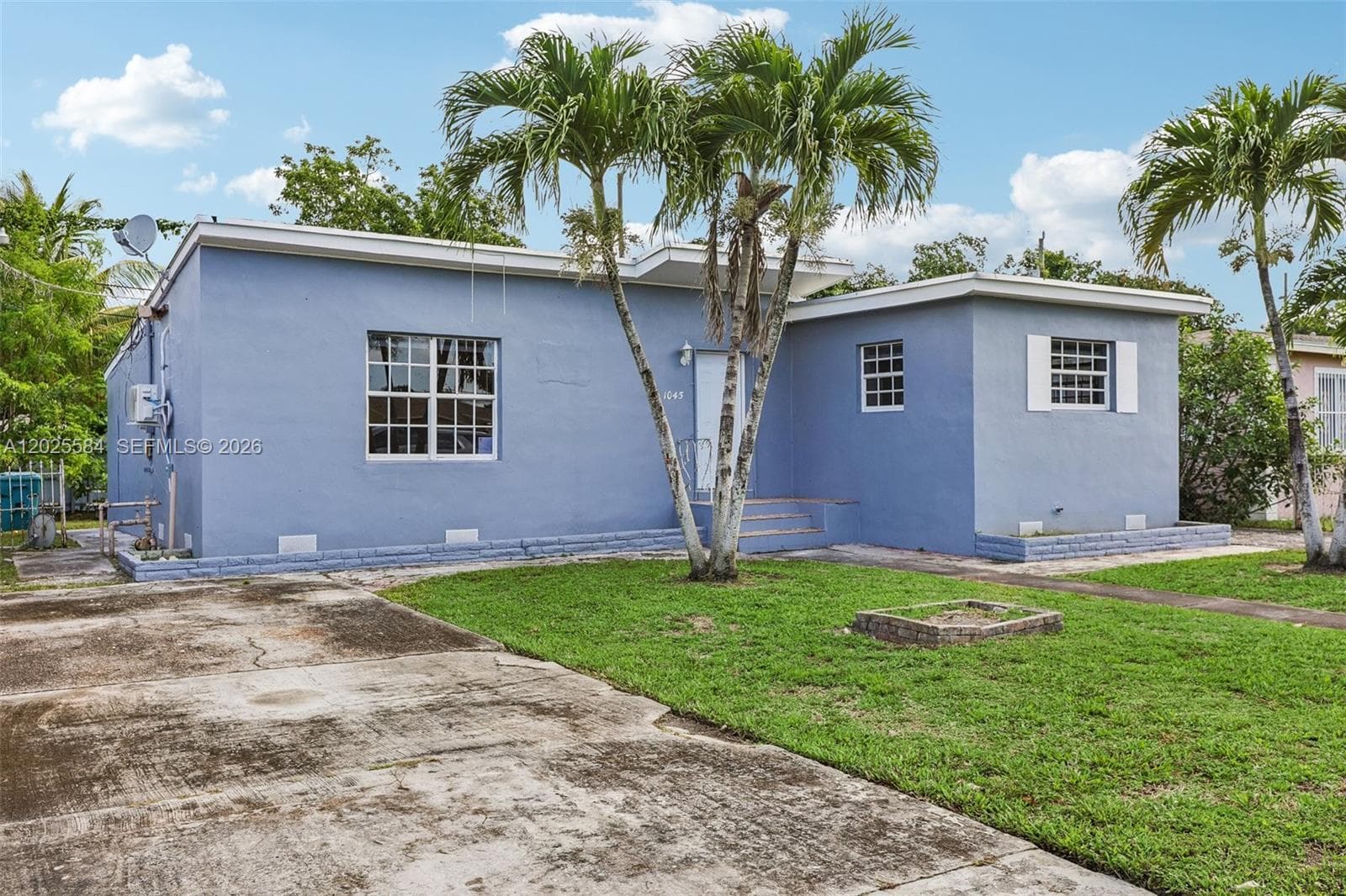 1045 NW 115th St, Miami FL 33168 — 2