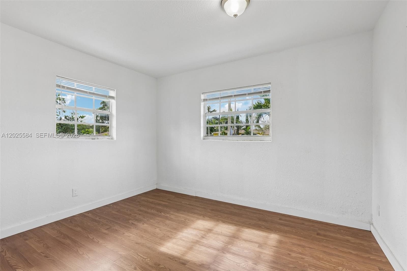 1045 NW 115th St, Miami FL 33168 — 17