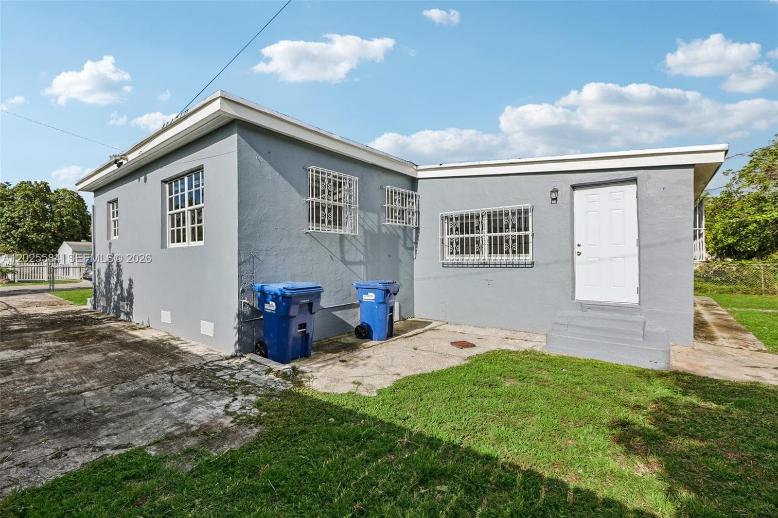 1045 NW 115th St, Miami FL 33168 — 36