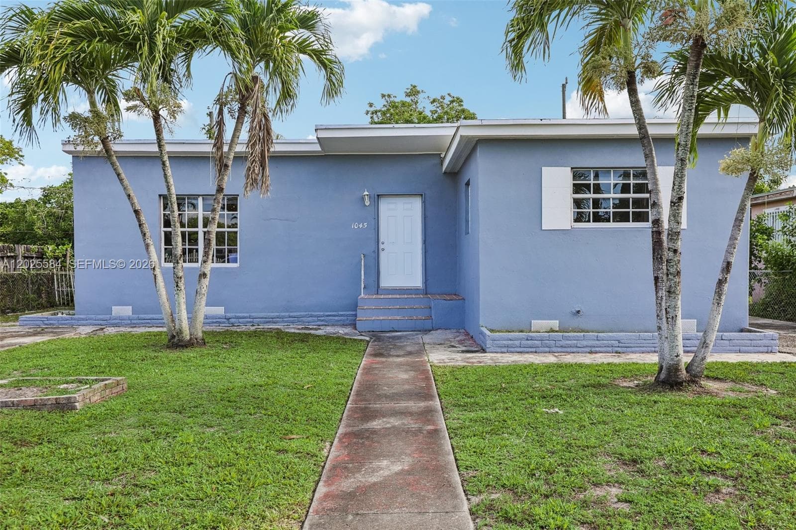1045 NW 115th St, Miami FL 33168 — 1